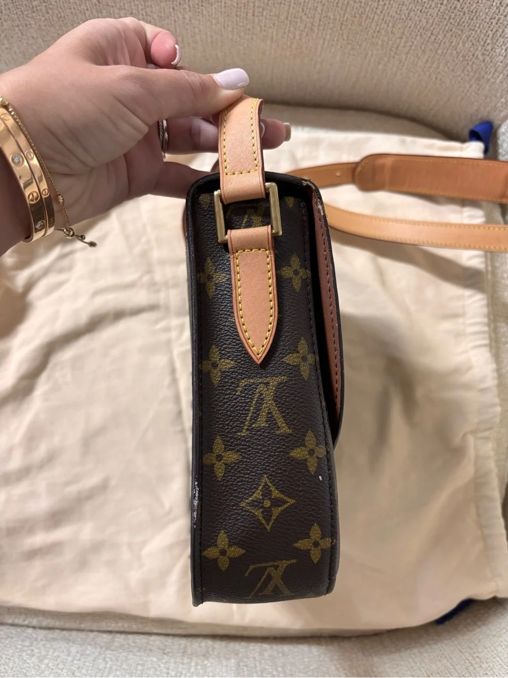 Authentic Louis Vuitton Saint Cloud GM monogram crossbody bag